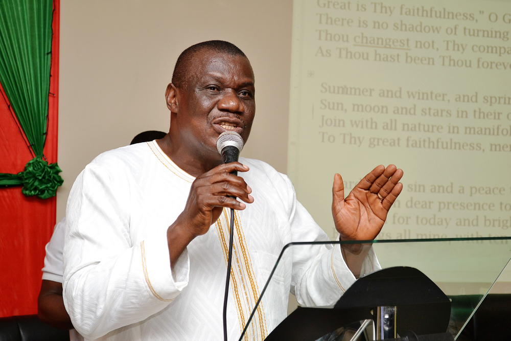 Rev. Sovor Preaching the Sermon